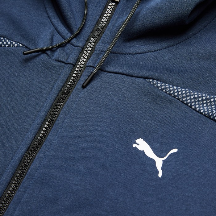 толстовка mercedes amg f1 hooded sweat jacket по цене 9490 руб вид справа