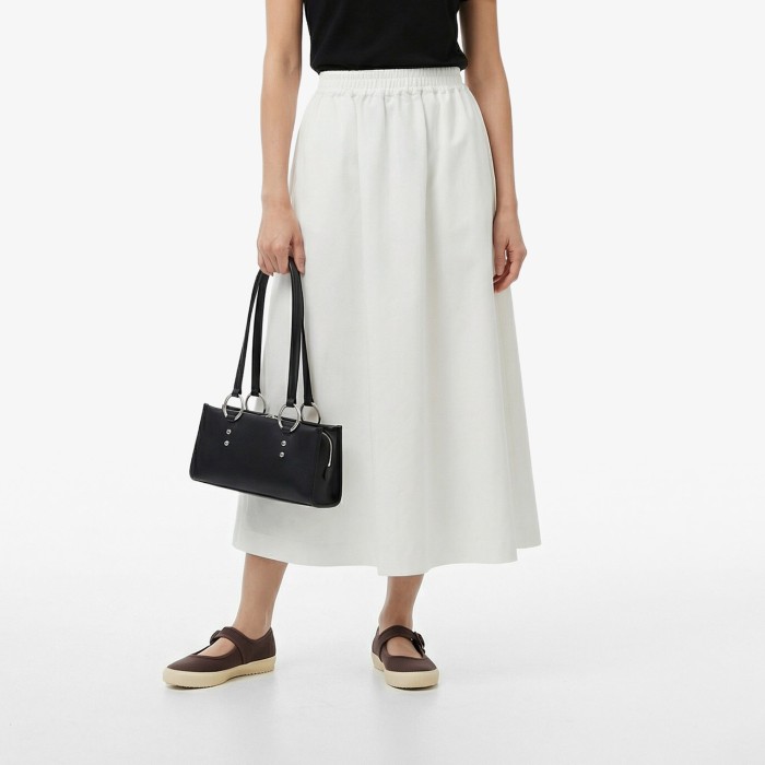 юбка skirt от бренда lacoste вид слева