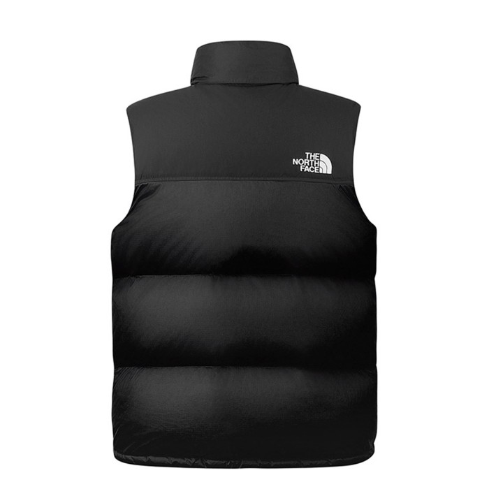 жилетка 1996 retro nuptse vest от бренда the north face вид слева