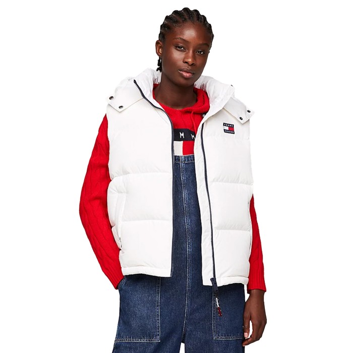 жилетка hooded alaska puffer vest TMDW0DW14290YBR фотография
