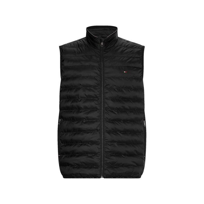 жилетка packable padded recycled vest из америки вид сбоку