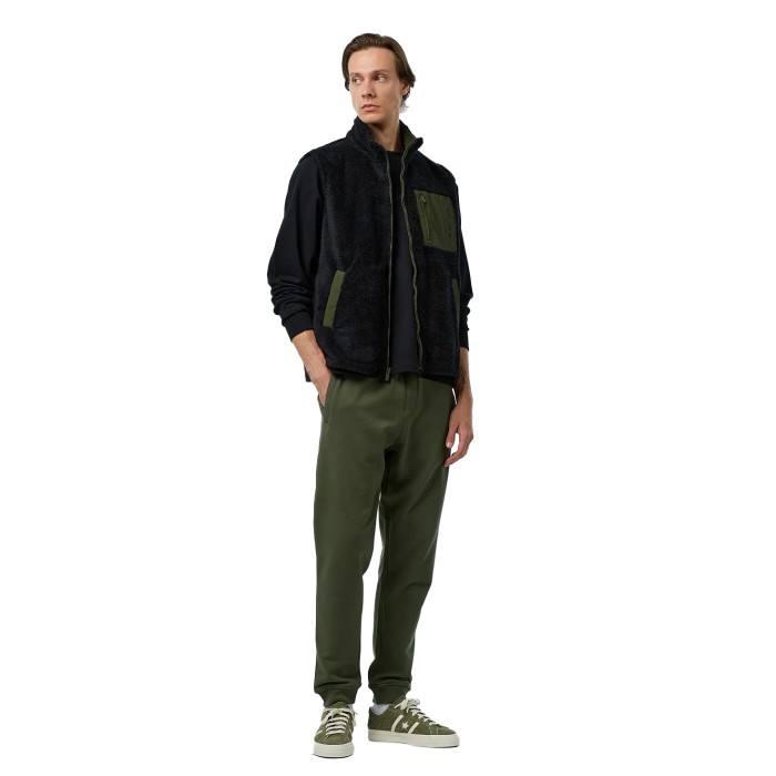 жилетка shepa double sided vest из проверенных материалов спереди