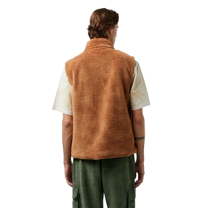 жилетка shepa double sided vest по цене 10192 руб вид справа
