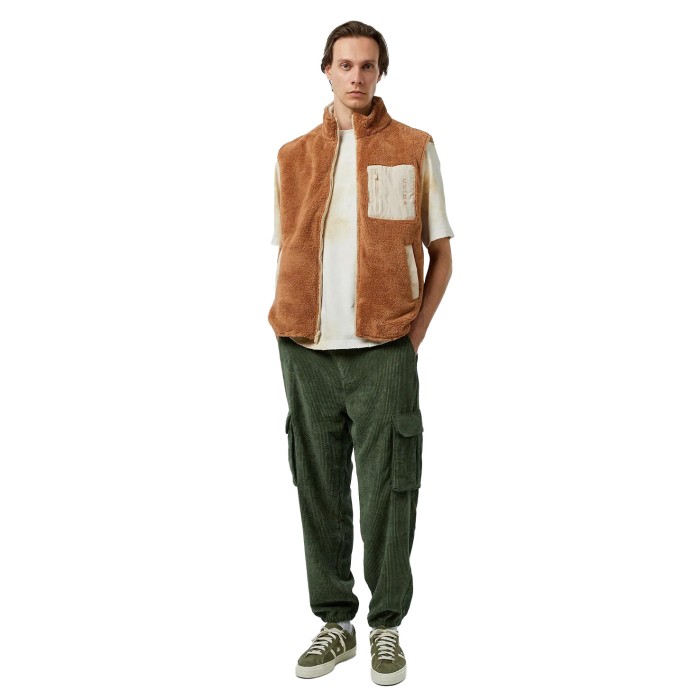 жилетка shepa double sided vest из проверенных материалов спереди