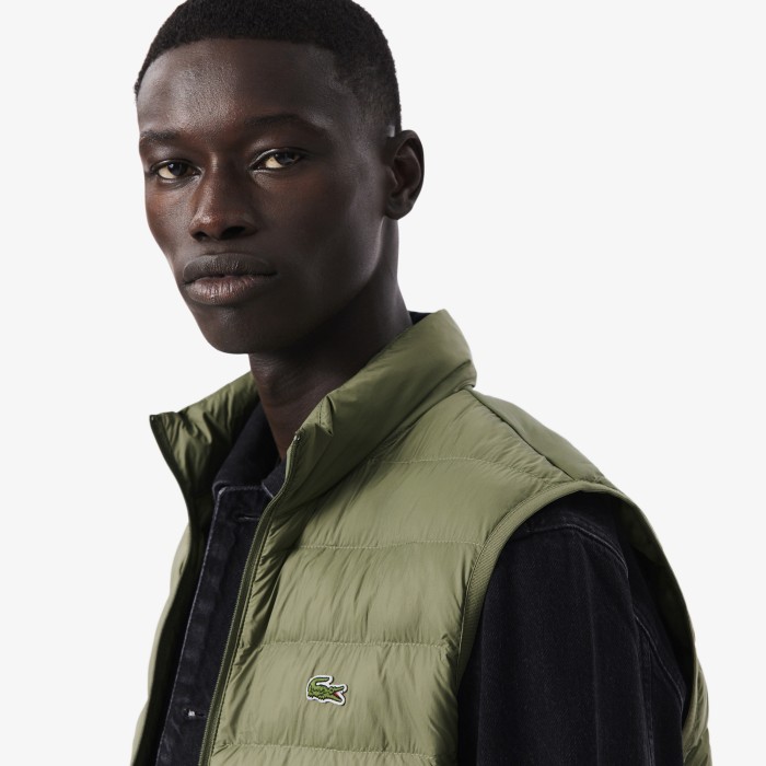 жилетка vest от бренда lacoste вид слева