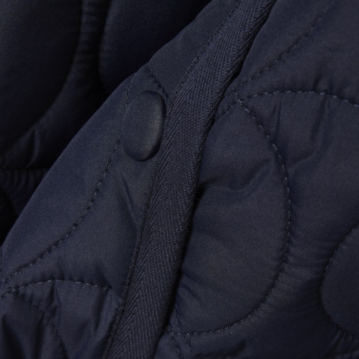 жилетка женская куртка lacoste из проверенных материалов спереди