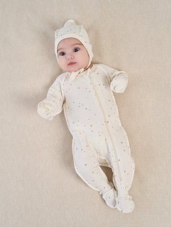 слип с закрытой ножкой "бежевые звезды" 0+ фотография