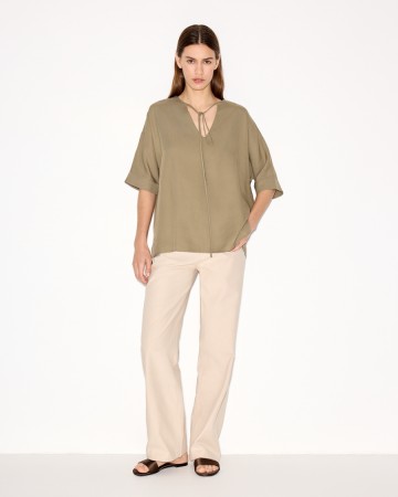 блуза с вырезом на завязке из лиоцелла и льна - женские блузы cocos 