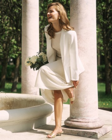 прозрачный лонгслив из тенселя с шерстью фотография