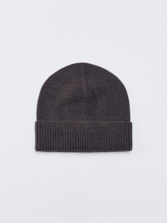 акриловая шапка-бини фотография