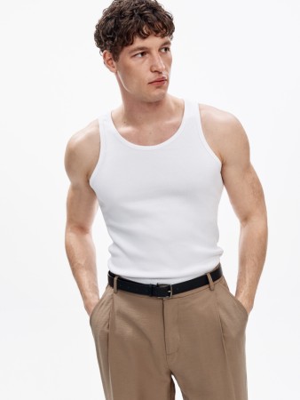 базовая бельевая майка фотография