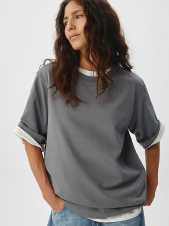 базовая футболка alba oversize fit - женская одежда короткая 