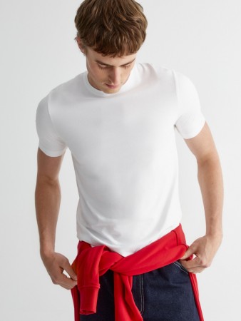 базовая футболка yan super slim fit - мужская одежда однотонная 