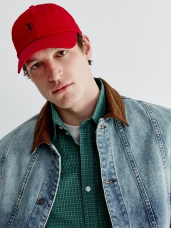 бейсболка с вышивкой фотография