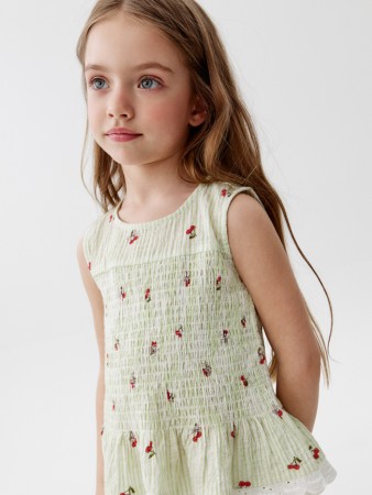 блузка из фактурного хлопка для девочек - детские блузы и рубашки для девочек 