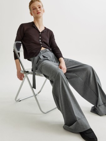 брюки с поясом и подворотом с содержанием шерсти - женские брюки