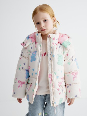 демисезонная куртка с принтом для девочек фотография