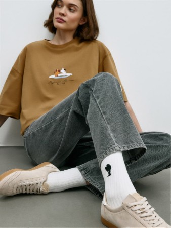 длинные носки с вышивкой sela x союзмультфильм - женская одежда с вышивкой 