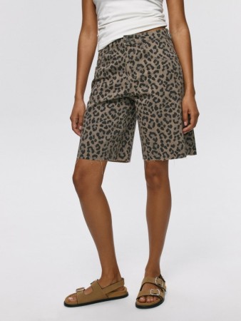 джинсовые шорты бермуды с леопардовым принтом - женские шорты леопардовые 
