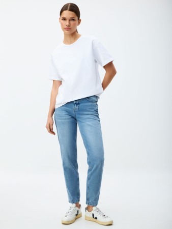 джинсы 404 mom fit из органического хлопка - женская одежда, обувь и аксессуары льняная 