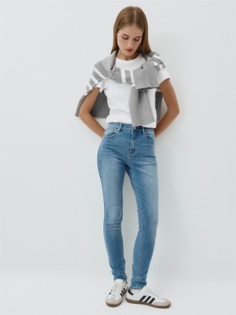 джинсы 495 skinny fit - женская одежда стрейч 