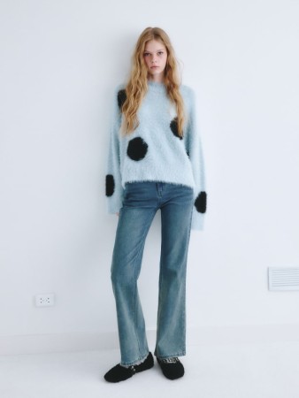 джинсы flared fit из линейки  young фотография