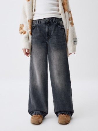 джинсы loose fit для девочек из коллекции sela archive - детская одежда, обувь и аксессуары с вышивкой 