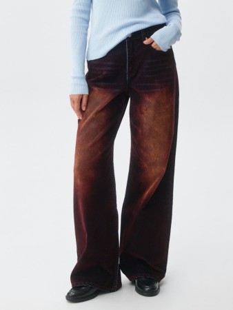 джинсы wide leg с флоковым покрытием фотография