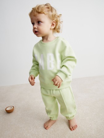 джоггеры с декоративными швами для малышей фотография