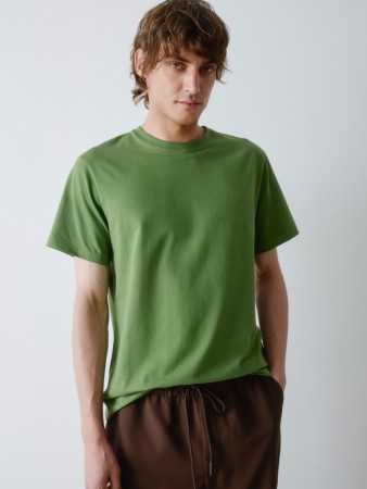 футболка adam slim fit базовая фотография