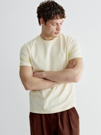 футболка adam slim fit базовая фотография