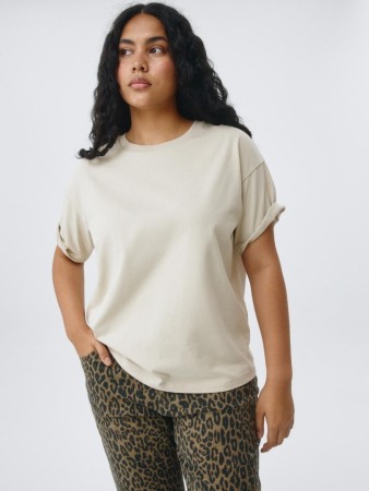 футболка kate oversize fit фотография