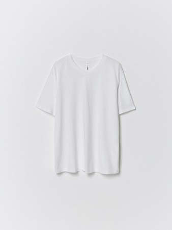 футболка mark regular fit базовая фотография