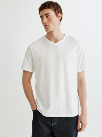 футболка mark regular fit базовая фотография