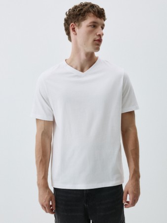 футболка mark regular fit базовая фотография