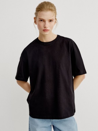 футболка мира оверсайз фотография