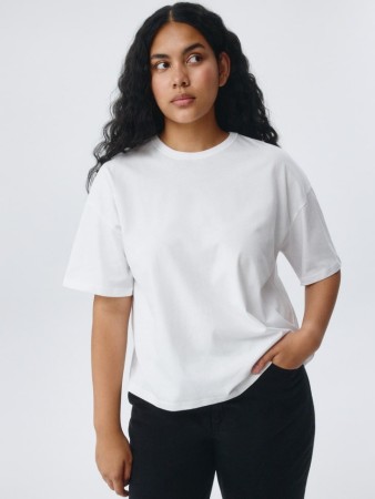 футболка mira oversize fit - женские футболки трикотажные 