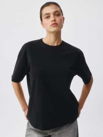 футболка mira oversize fit - женские футболки трикотажные 