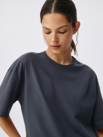 футболка mira oversize fit - женские футболки для взрослых 