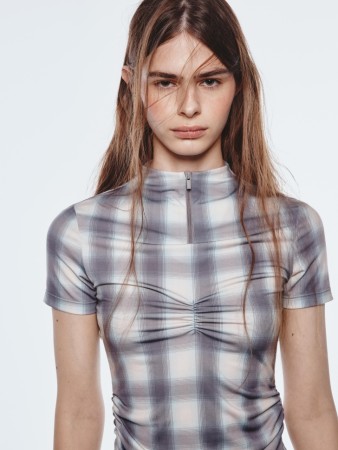 футболка на молнии из линейки  young - детская одежда с воротником-стойкой 