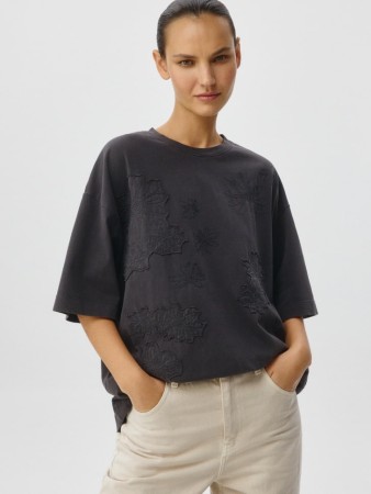 футболка оверсайз с аппликацией - женская одежда российская 