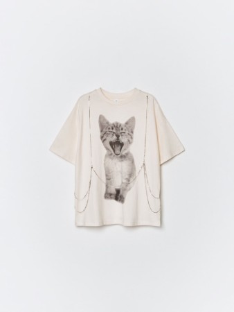 футболка оверсайз с декоративной цепочкой для девочек фотография