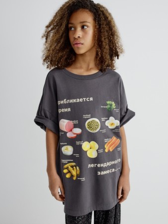 футболка оверсайз с новогодним принтом для девочек фотография