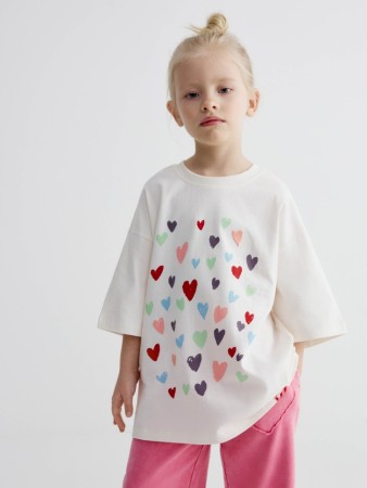 футболка оверсайз с принтом для девочек фотография