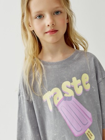 футболка оверсайз с принтом для девочек фотография