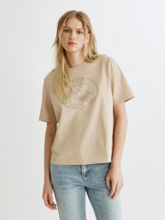 футболка оверсайз с принтом и вышивкой фотография