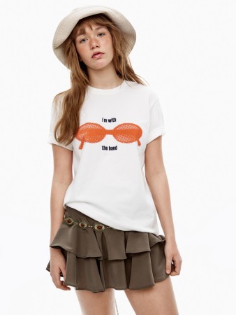 футболка оверсайз с принтом из линейки  young фотография