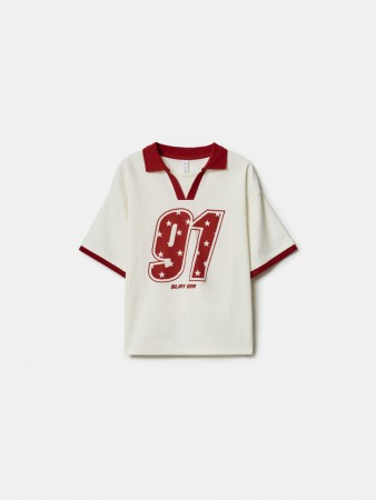 футболка оверсайз в спортивном стиле для девочек фотография