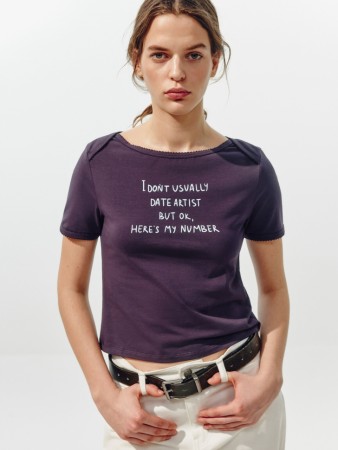 футболка приталенная с принтом из линейки  young - детская одежда, обувь и аксессуары