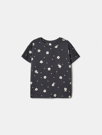 футболка с принтом для девочек фотография